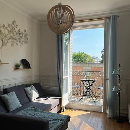 Beautiful Apartment With Balcony Paris Ngoại thất bức ảnh