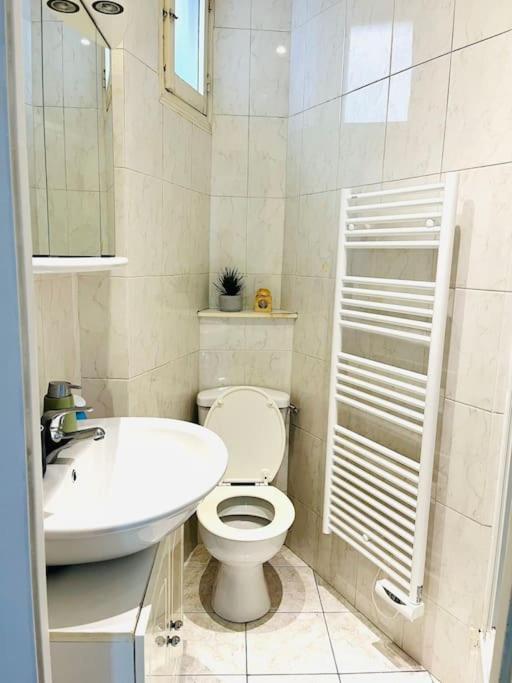 Beautiful Apartment With Balcony Paris Ngoại thất bức ảnh
